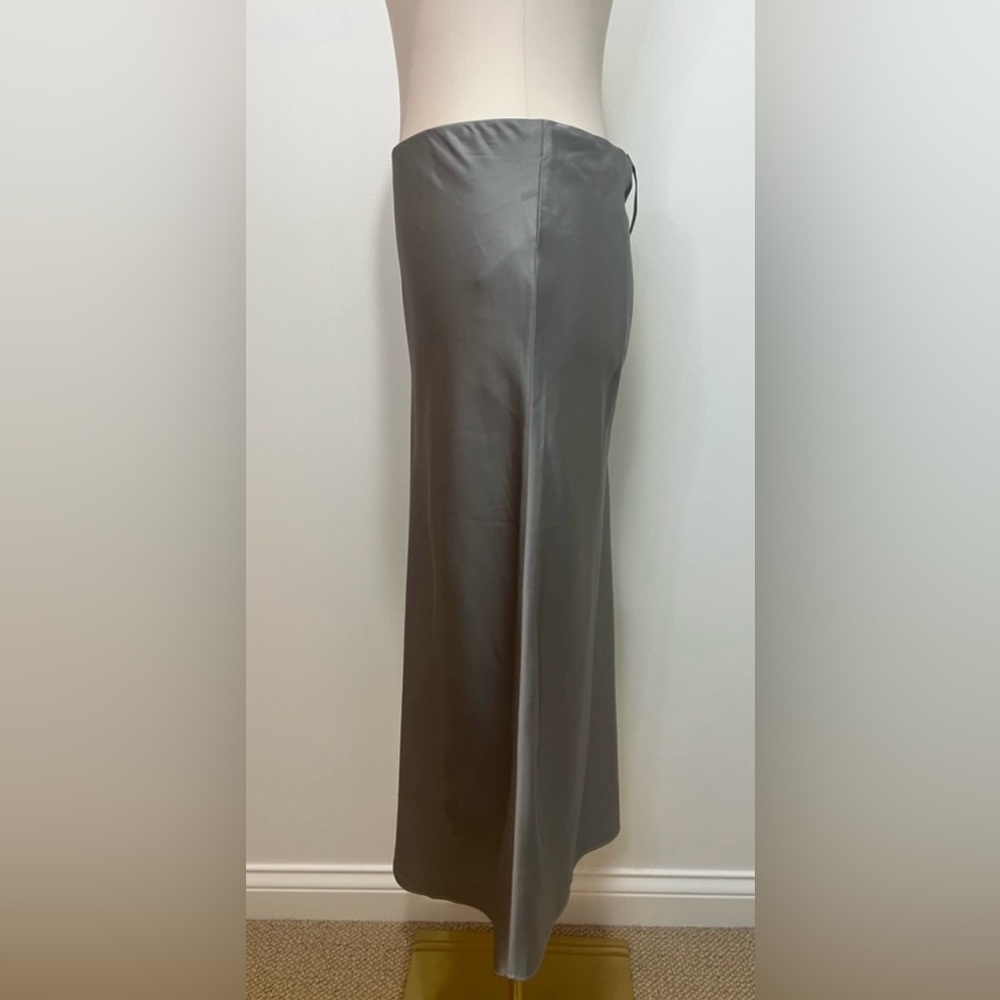J.Crew Gwyneth slip skirt in vintage dove - Picture 6 of 9